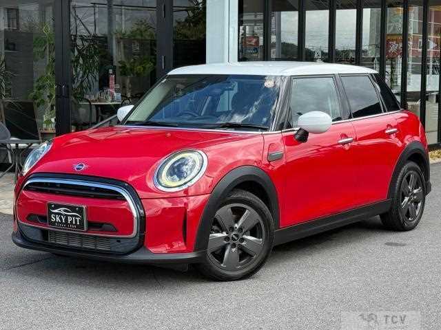 2021 BMW MINI