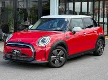 2021 BMW MINI