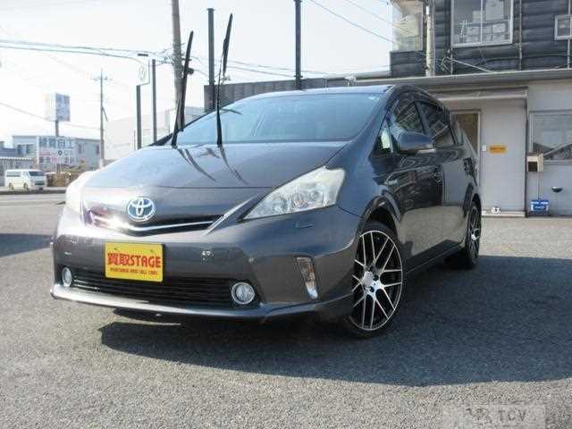 2011 Toyota PRIUS α