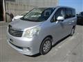 2013 Toyota Noah