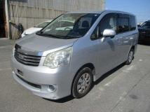2013 Toyota Noah