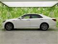 2016 Toyota Crown Hybrid