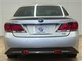 2013 Toyota Crown Hybrid