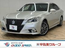 2013 Toyota Crown Hybrid