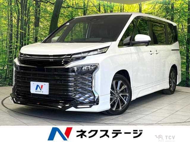 2023 Toyota Voxy