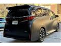 2025 Toyota Alphard Hybrid
