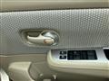 2005 Nissan Tiida