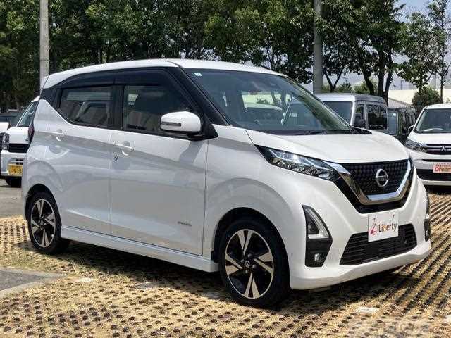 2021 Nissan Nissan Others