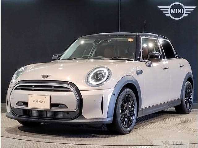 2022 BMW MINI