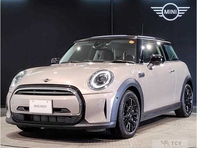 2021 BMW MINI