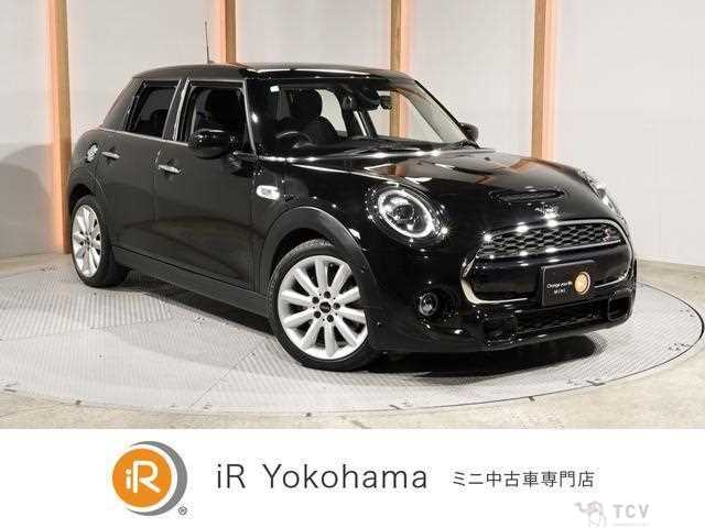 2020 BMW MINI