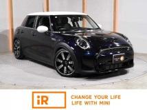 2022 BMW MINI