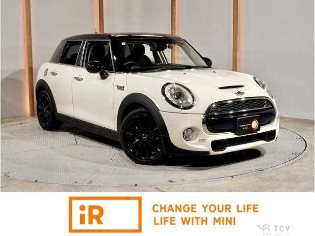 2017 BMW MINI