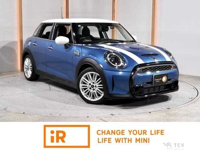 2021 BMW MINI