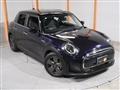 2022 BMW MINI