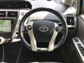 2012 Toyota PRIUS α