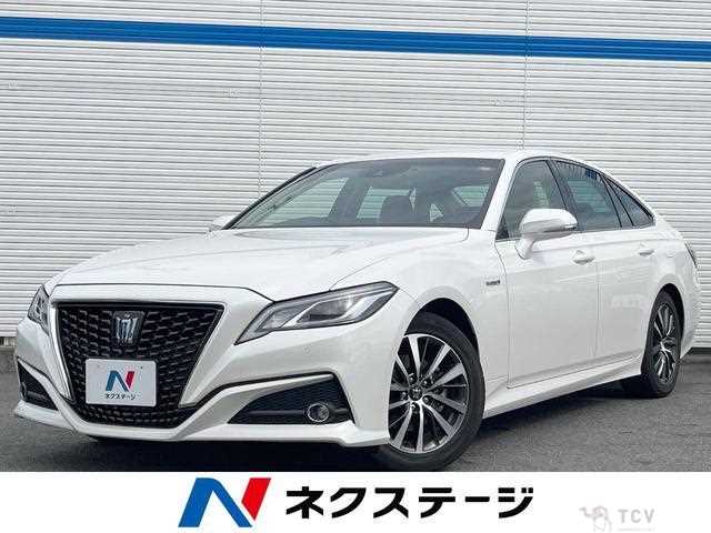 2018 Toyota Crown Hybrid