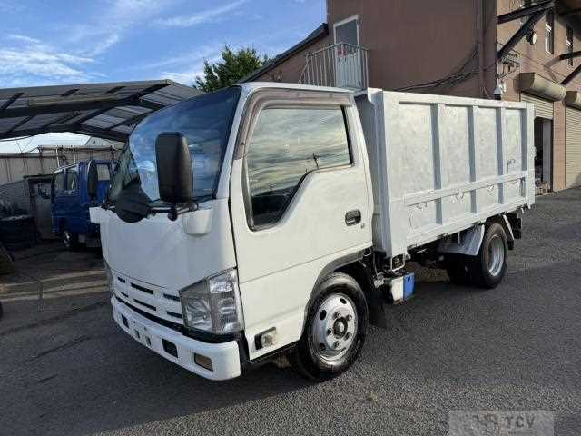 2014 Isuzu Elf Truck