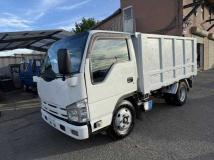 2014 Isuzu Elf Truck