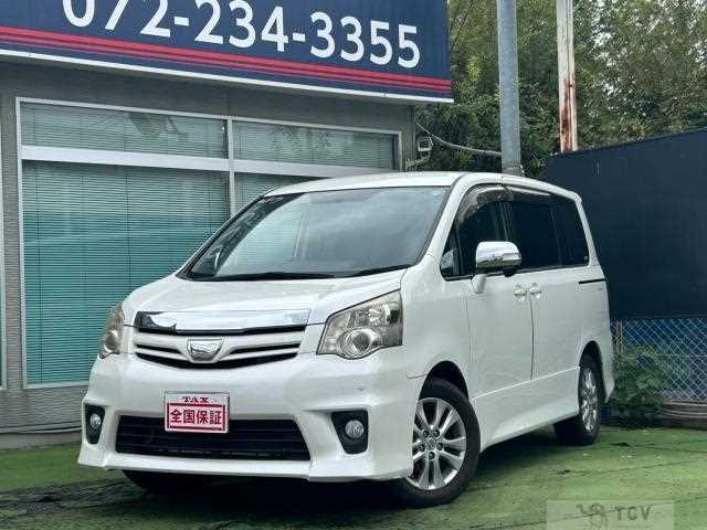2010 Toyota Noah