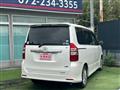2010 Toyota Noah