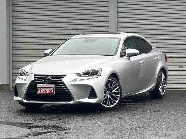 2019 Lexus IS