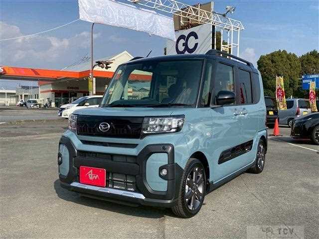 2022 Daihatsu Tanto