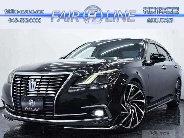 2015 Toyota Crown Hybrid