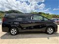 2022 Toyota Alphard Hybrid