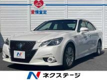 2013 Toyota Crown Hybrid