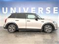 2021 BMW MINI