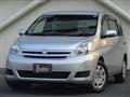 2011 Toyota Isis