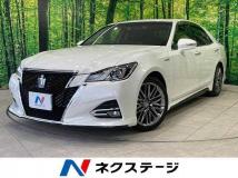 2016 Toyota Crown Hybrid