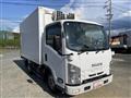 2020 Isuzu Elf Truck