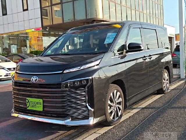 2024 Toyota Voxy