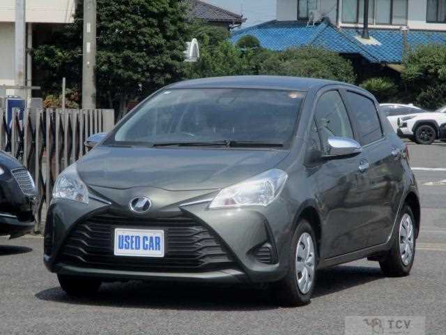 2017 Toyota Vitz
