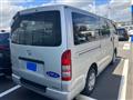 2005 Toyota Hiace Van