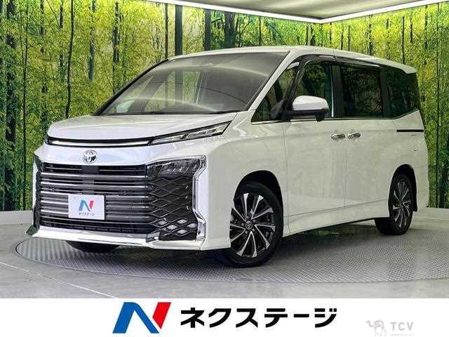 2023 Toyota Voxy