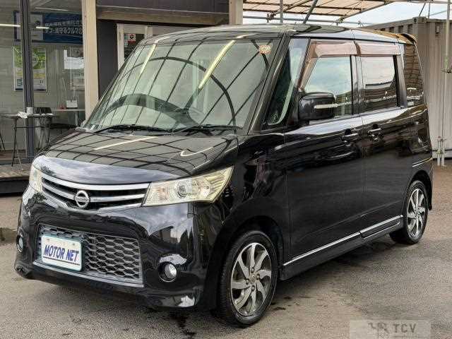 2012 Nissan ROOX
