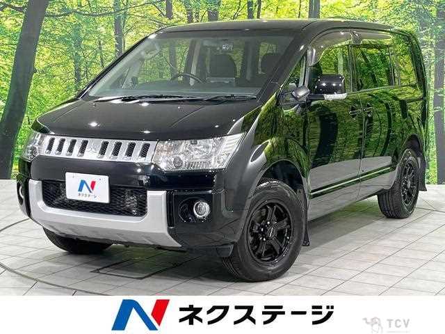2017 Mitsubishi Delica D5