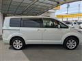 2016 Mitsubishi Delica D5