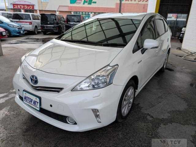 2012 Toyota PRIUS α