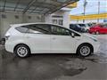 2012 Toyota PRIUS α