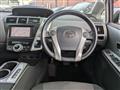 2012 Toyota PRIUS α