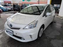 2012 Toyota PRIUS α