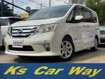 2013 Nissan Serena