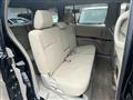 2013 Toyota Isis