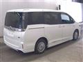 2015 Toyota Voxy