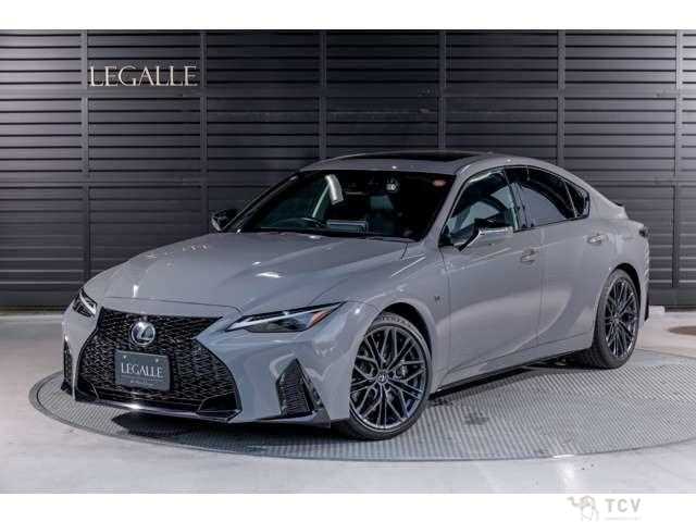 2023 Lexus IS