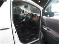 2010 Toyota Alphard G